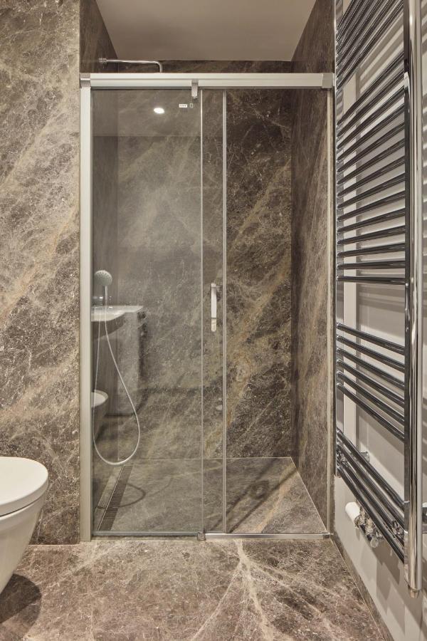 Prague Days - Stylish Apartments With Terrace - Parking - Quiet Area Praga Exterior foto